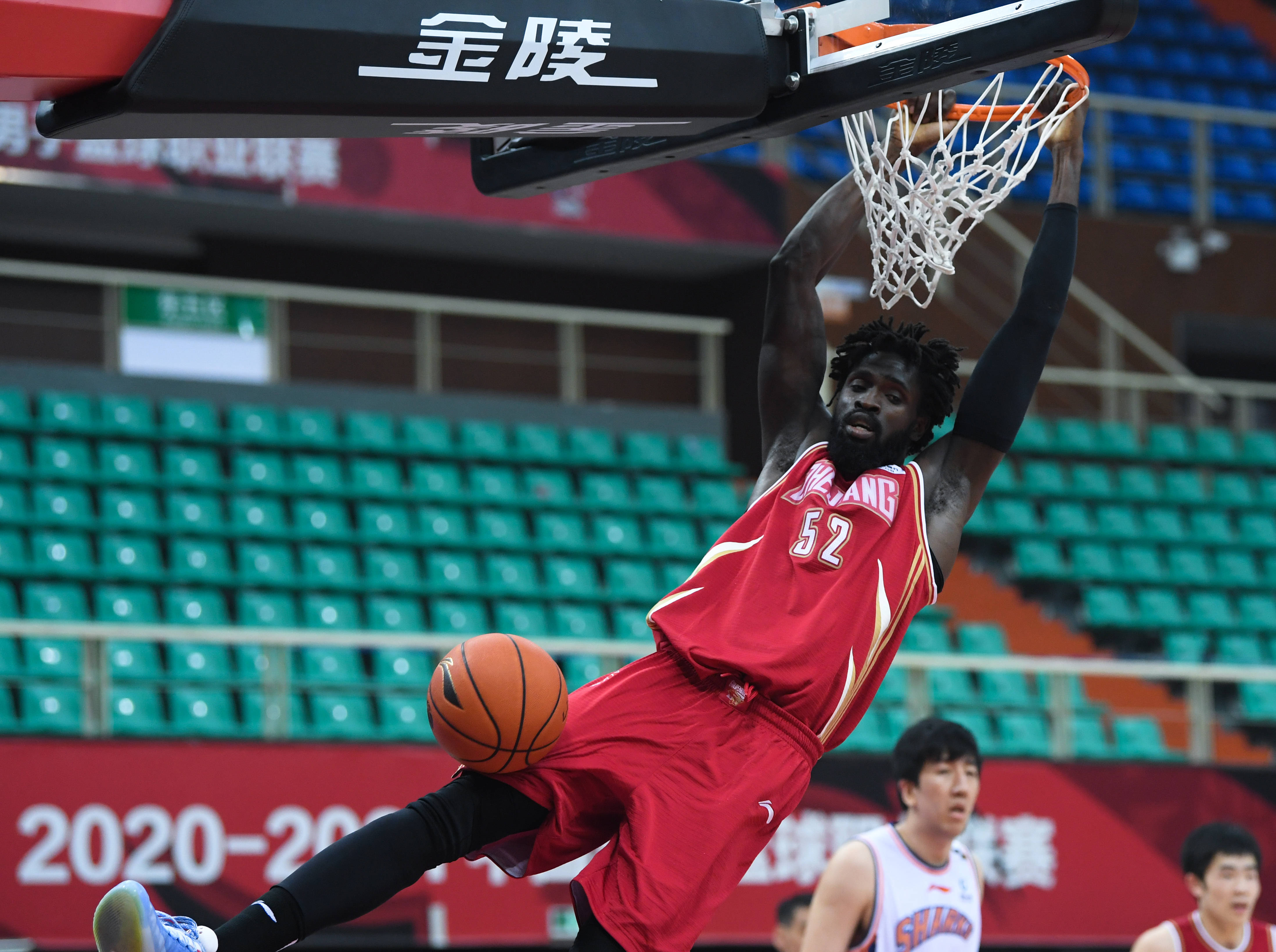 开云官方网站在线登陆-欧联今晨走向成谜，浙江稠州远射贴柱，底气十足，高层口径保持一致