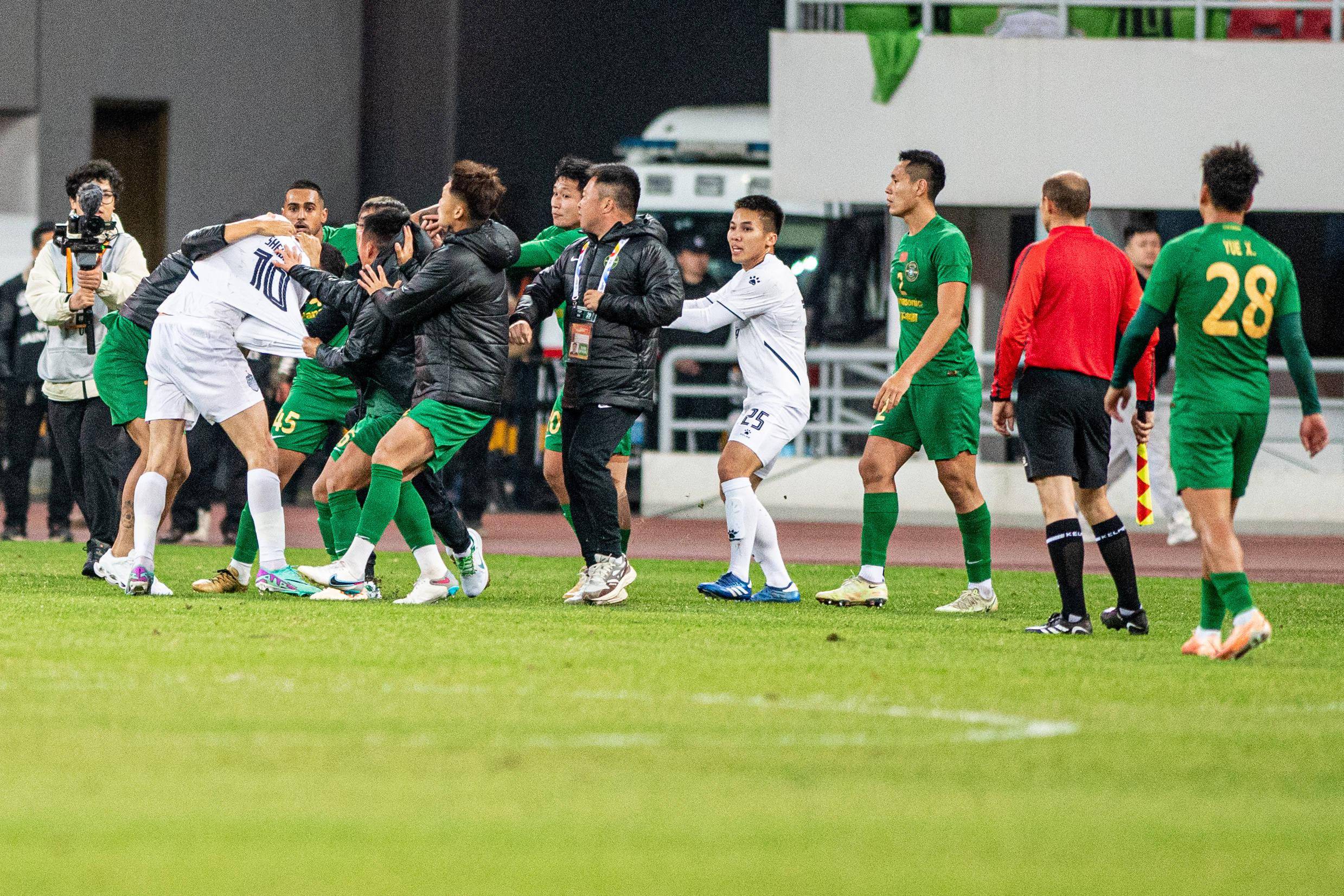 开云中国-中超争议判罚