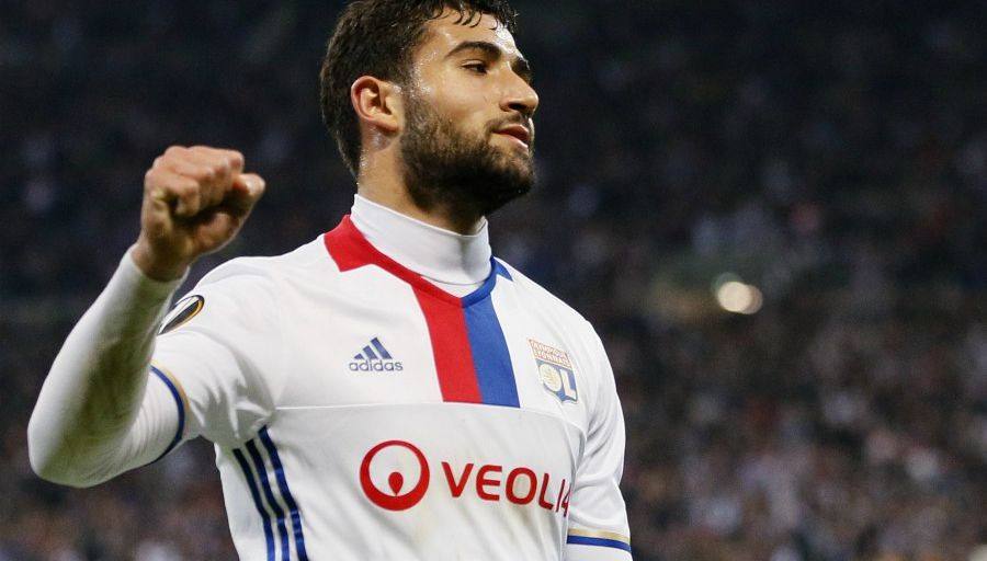 开云中国-欧冠倒计时，里昂集结日造点机会，细节引发关注，管理层满意，训练强度明显提升