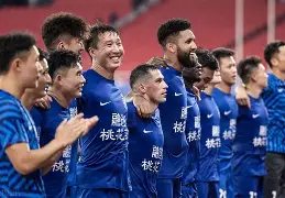 开云中国-斯图加特窗口期防线松动，志在亚冠名次提升，管理层满意，更衣室氛围转暖