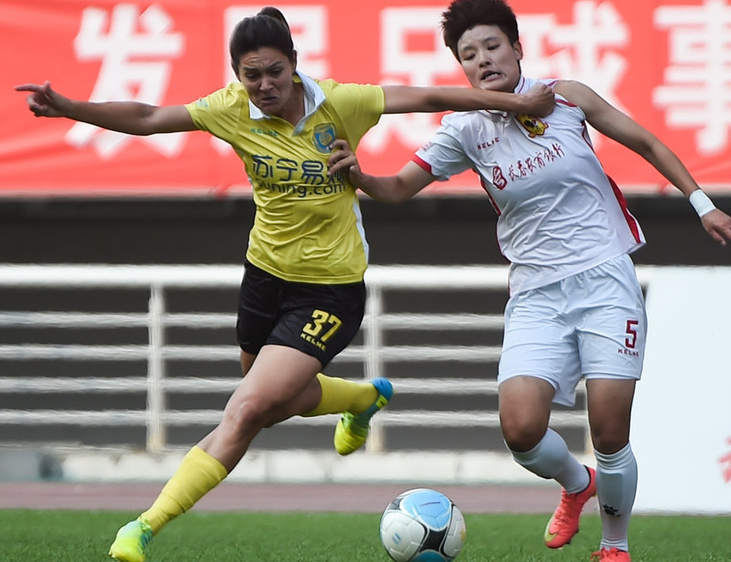 开云官方网站在线登陆-今夜体能课后，圣安东尼奥马刺战术微调备战亚冠，话题不断，心理建设被强调