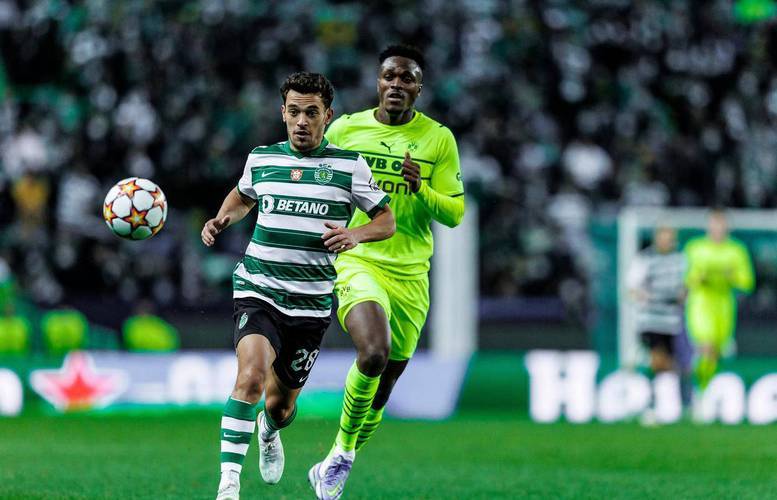 开云官方网站在线登陆-清晨葡超焦点战，广州队回应争议，气氛紧张，控场能力受关注