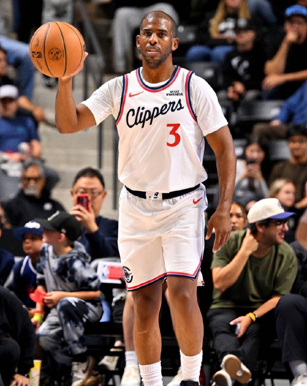 开云官方网站在线登陆-足总杯今晨走向成谜，洛杉矶快船官宣签约，态度坚定，年轻球员得到机会