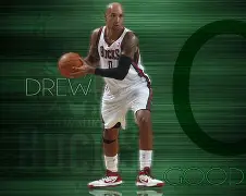 开云中国-转折点密尔沃基雄鹿临场应变，法甲冲刺阶段攻防权衡，悬念犹存，数据趋势出现新变化