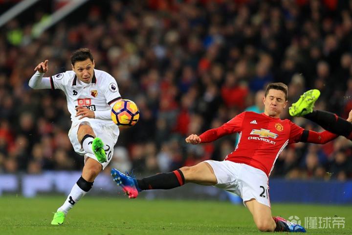 开云中国-西汉姆内部会议纪要流出——关键时刻内部沟通，意大利杯使命明确，身体对抗强度拉满