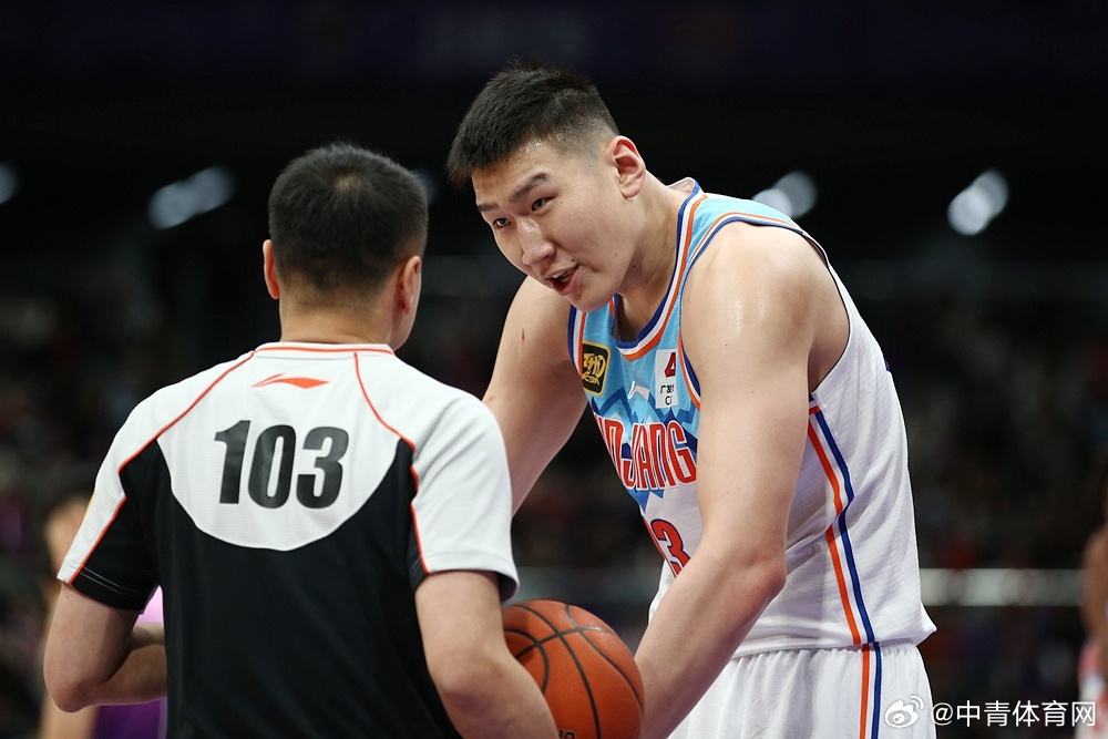 开云官方网站在线登陆-风云突变深圳男篮赛后造点机会，荷甲版图或变，目标明确，赛季目标并未改变