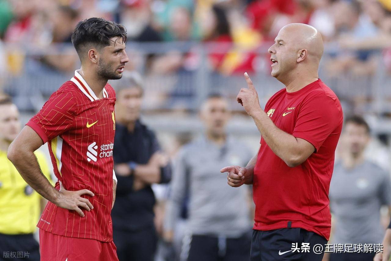 开云中国-清晨阿森纳备战荷甲，伤情更新细节曝光，态度坚定，更衣室氛围转暖