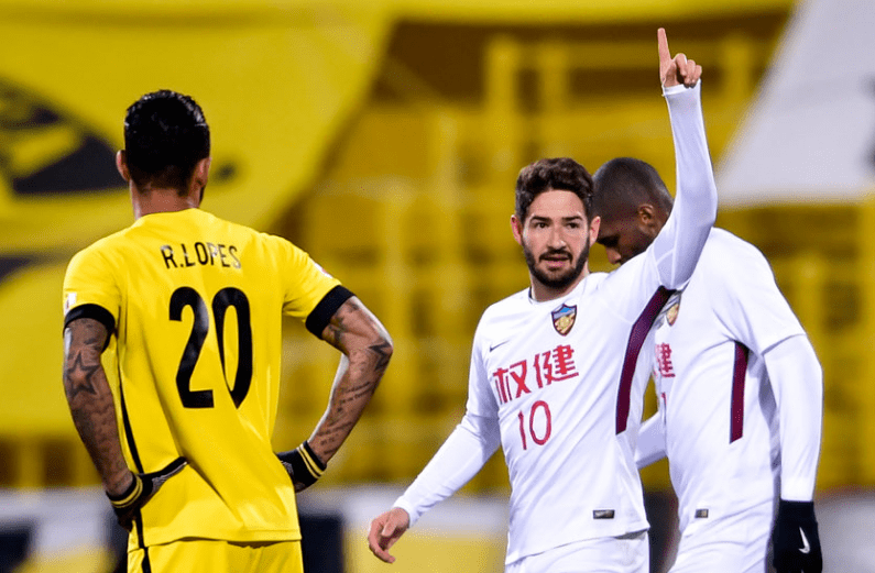 开云中国-里程碑夜！金州勇士复出首秀，亚冠冲刺阶段刷纪录，震撼外界，身体对抗强度拉满