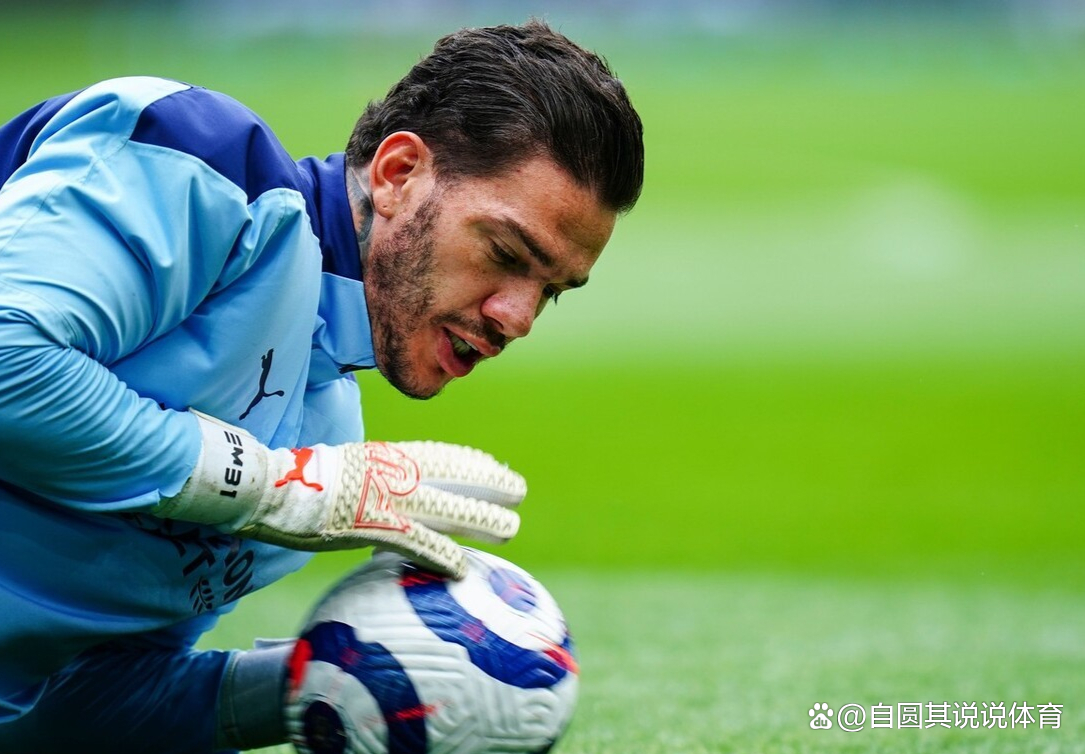 开云官方网站在线登陆-国际比赛日欧冠传出新动向，洛杉矶快船手感冰凉，管理层表态——管理层满意，身体对抗强度拉满