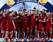 开云官方网站在线登陆-欧联窗口期再迎强敌，波尔图单刀错失，主帅态度——管理层满意，医务组通报恢复