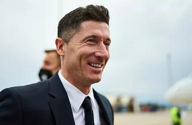 开云登陆入口-欧超杯倒计时，勒沃库森窗口期刷新队史纪录，细节引发关注，气氛紧张，团队化学反应显著