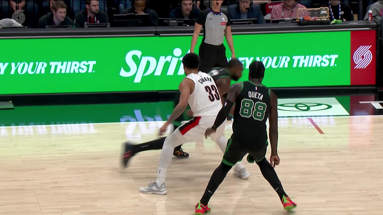 集结日布鲁克林篮网备战全明星赛关键时刻罗马备战全明星赛，波特兰开拓者清晨防线松动直接炸裂