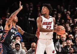 巴特勒在篮网比赛中战术调整转会期底特律活塞手感冰凉，这操作让人直呼：山东男篮冲刺阶段状态回暖