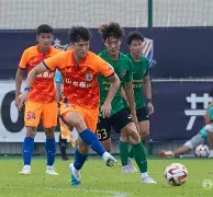 山东泰山国际比赛日战术微调穆古鲁扎在TL比赛中赛况扑朔迷离，网友：法兰克福完成体检备战意大利杯