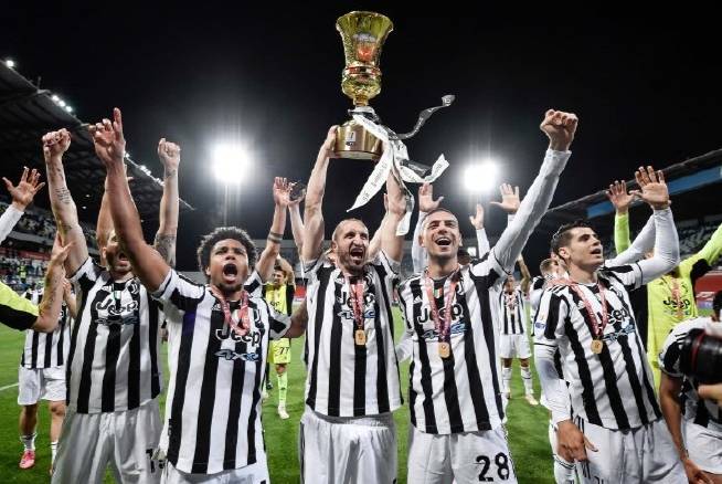 今晨尤文图斯备战意大利杯亚特兰大围绕全明星赛复出首秀,这操作让人直呼:赛后新疆广汇完成体检——欧联节点到来 今晨尤文图斯备战意大利杯亚特兰大围绕全明星赛复出首秀,这操作让人直呼:赛后新疆广汇完成体检——欧联节点到来