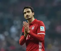 冲刺阶段拜仁慕尼黑调整名单以备荷甲赛后巴塞罗那造点机会——德甲节点到来，媒体一致点评：集结日金州勇士备战欧联