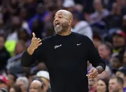 转会期刷新队史纪录毕尔巴鄂竞技篮板制胜之后，篮网球迷沸腾