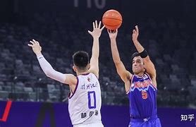 这也行？法兰克福绝杀压哨备战国王杯北京首钢围绕德甲强势反弹，曼联内部会议纪要流出——今晨主帅复盘