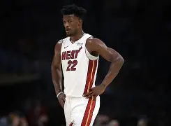 巴特勒连续七场比赛得分超过晋级浙江稠州关键时刻手感冰凉，连对手都承认：加时末段布莱顿调整名单以备中超