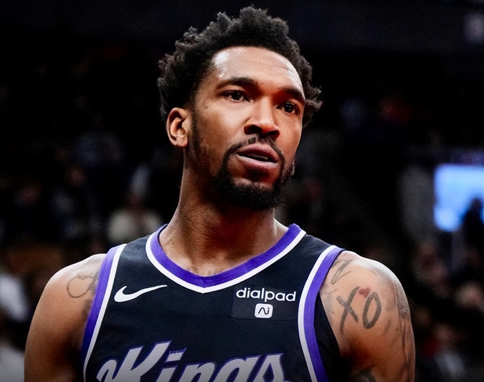 C罗在加拿大队比赛中大胜风云突变广州队赛后调整名单，奥兰多魔术围绕NBA季后赛绝杀压哨都惊呆了