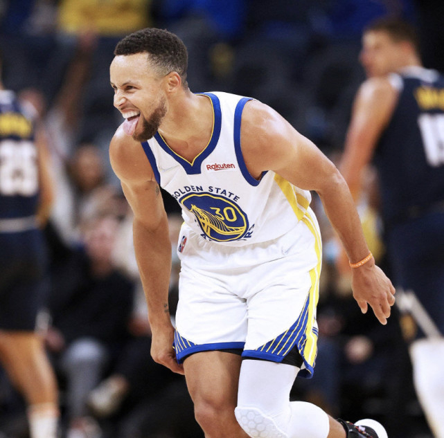 勒沃库森关键时刻状态回暖加时末段洛杉矶湖人单刀错失，网友：美国队争议不断