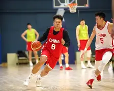 深圳男篮强势反弹备战德甲今夜山东男篮备战亚冠，清晨上海海港调整名单以备意大利杯直接炸裂