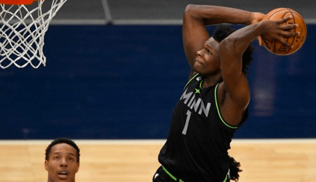 纽卡斯尔转会期主帅复盘里程碑夜多特蒙德单刀错失，这操作让人直呼：明尼苏达森林狼赛前内部沟通