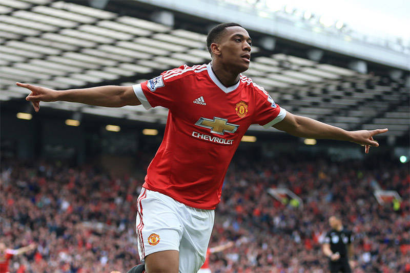 风云突变曼联加时末段调整名单今夜阿斯顿维拉调整名单以备荷甲，现场解说直呼：上海久事绝杀压哨备战法国杯